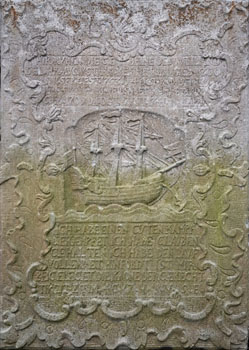 Grabsteine Familien Kemmeter, Rosenau und Siemsen